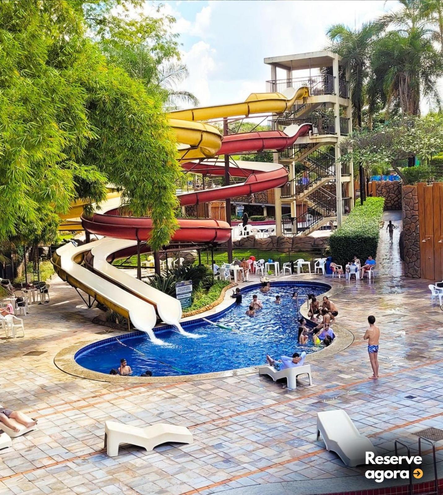 Apartamento Flat Golden Dolphin Express Caldas Novas